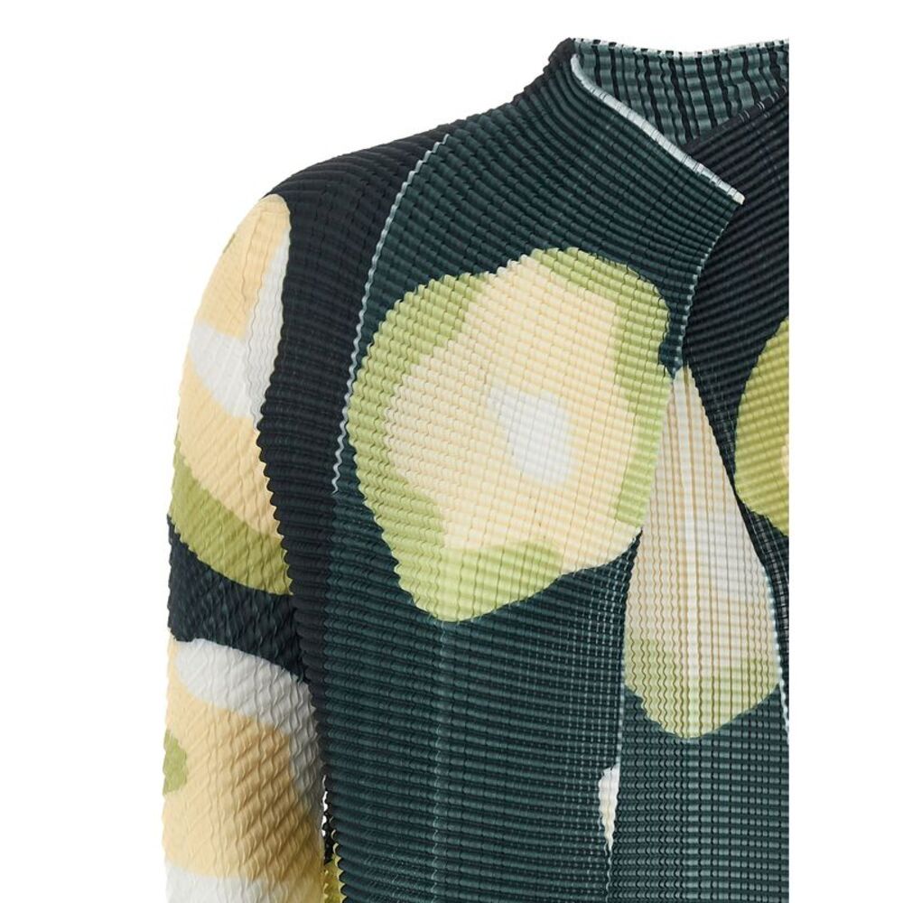 Issey Miyake Women 'Verve Pleats Top' Cardigan - Picture 3 of 4